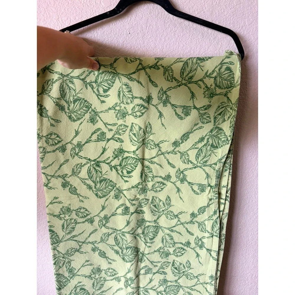 Green Botanical Toile Print Tablecloth‎ Floral Leaf Vine Rectangular Linens